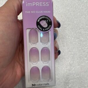 imPRESS Gradient Purple Press on Nail Set. New in box